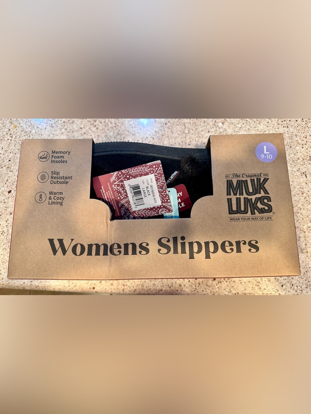 Women’s Mul Luk slippers NIB 9-10.